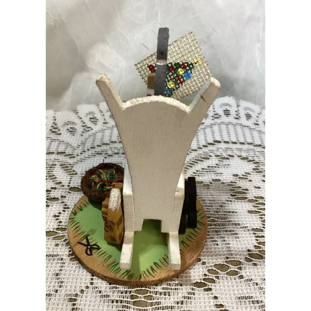 Emgee Corp Mrs Claus Crafting / Sewing Wooden 3.5